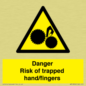 Danger Risk of trapped hand/fingers
